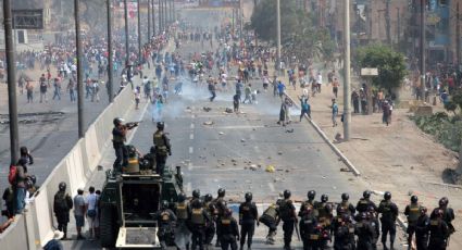 Fiscal pide tres meses de prisión preventiva a 55 personas por protestas en Lima
