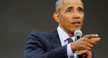 Obama regresa al campo político