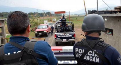 Abandonan seis cuerpos dentro de una camioneta en Uruapan, Michoacán