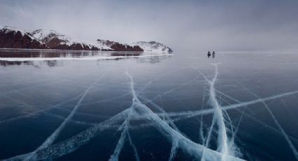 Captan ‘sonidos extraños’ en un lago congelado de Siberia (VIDEO)