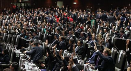 Legisladores condenan asesinato de periodista; guardan minuto de silencio