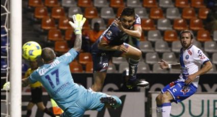 Morelia vence a Puebla con gol de último minuto
