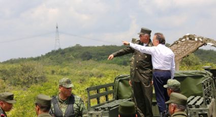 AMLO vuelve a insultar al ejército, lamenta gobernador de Veracruz