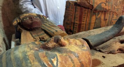Descubren momias en tumba de la era faraónica en Egipto