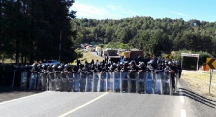Comuneros de Arantepacua amenazan con bloquear la carretera Uruapan-Morelia