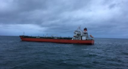 Buque petrolero choca contra otro de carga en el canal de la Mancha