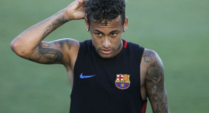 Neymar visita China entre rumores de posible salida del Barcelona