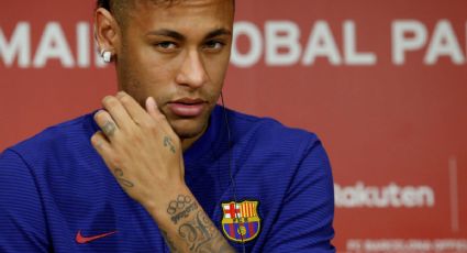 Firma Neymar su contrato de cinco años con el PSG