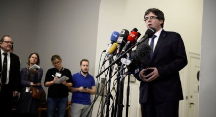 Puigdemont pide tomar investidura sin riesgos en Cataluña (VIDEO)