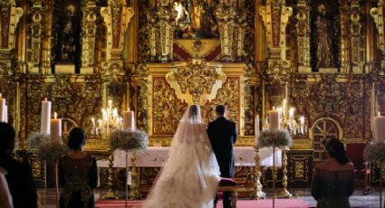 Cura multará a novios que lleguen tarde a su boda