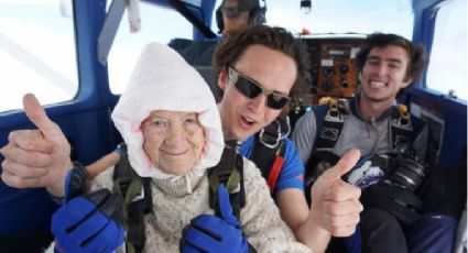 Mujer salta en paracaídas a sus 102 años (FOTOS)