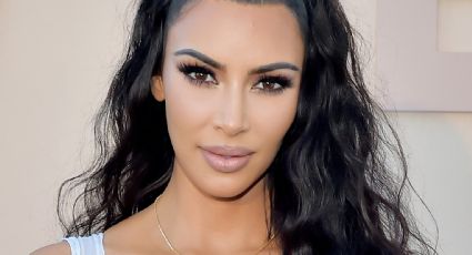 Kim Kardashian cautiva en redes sociales con diminuto bikini (FOTO)