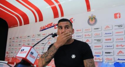 Carlos Salcido se va dolido de Chivas y explota contra técnico Cardozo