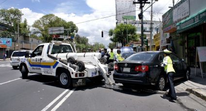 Arriola se compromete a eliminar costo de operación de grúas y fotomultas