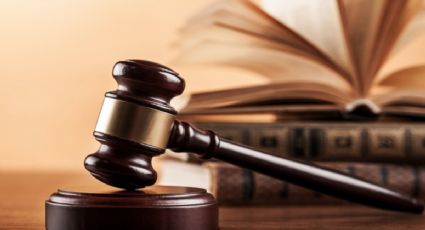 Tribunal desecha queja de PGR contra suspensión concedida a Barreiro
