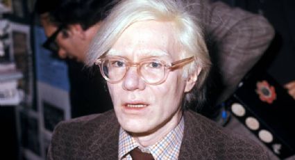 Cuadro 'Seis autorretratos' de Warhol, vendido por más de 25 millones de euros (FOTO) 