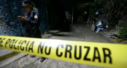 Encuentran cuerpo de hombre con disparos en Los Reyes La Paz, Edomex