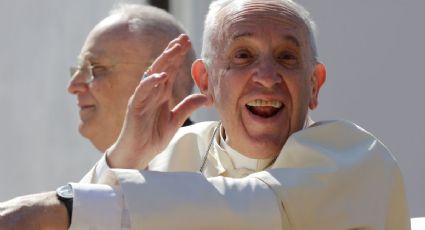 Papa Francisco celebra su santo regalando helado a pobres y sin techo