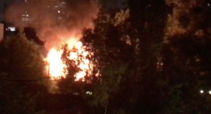 Se incendia Universidad de Londres en la Roma Norte, CDMX (VIDEO)
