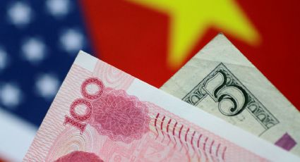 China evalúa devaluar yuan ante guerra comercial con EEUU: Bloomberg