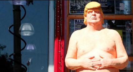 Subastan estatua de Donald Trump desnudo en 28 mil dólares (FOTOS)