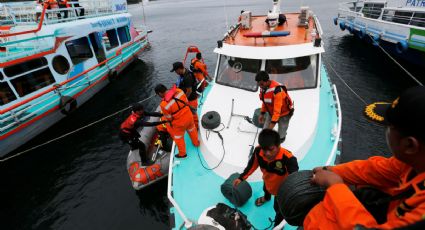 Capitán de ferri que naufragó en Indonesia es detenido (VIDEO)