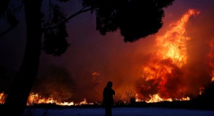 Incendio en Atenas podría ser de origen criminal, señala el gobierno griego