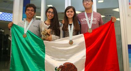 Mexicanos ganan medallas en Olimpiada Internacional de Química