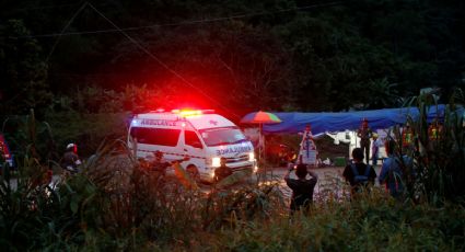 Retoman tercera misión de rescates en cueva de Tailandia