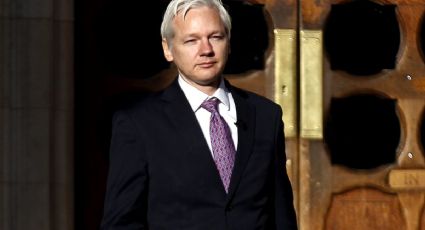 Assange pide protección a Australia; teme salir de embajada de Ecuador