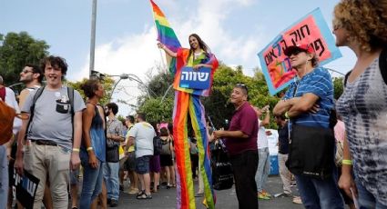 Miles de personas participan en marcha del Orgullo Gay en Jerusalén