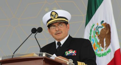Reconozco los 40 años de servicio de almirantes retirados; Enrique Sarmiento