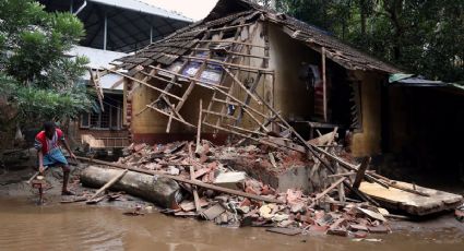 Asciende a 445 el número de muertos por inundaciones en la India (VIDEO)