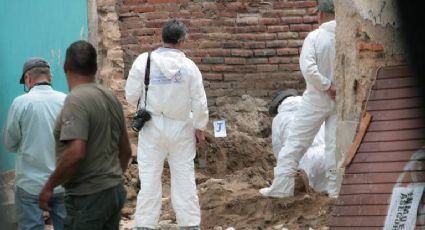 Investigan identidades de cuerpos hallados en fosa clandestina en Guadalajara
