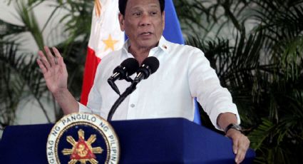 Duterte denuncia complot para expulsarlo del gobierno