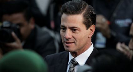 Retrasa EPN salida de NY a CDMX por falla en el tp-01