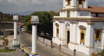 Jamiltepec en Oaxaca ha resistido todos los vendavales y están de pie: AMLO