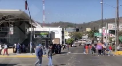 CNTE genera bloqueo por cuarto día consecutivo en Oaxaca