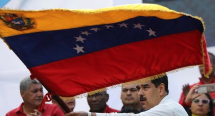 Suspende Maduro clases y labores en Venezuela tras apagón