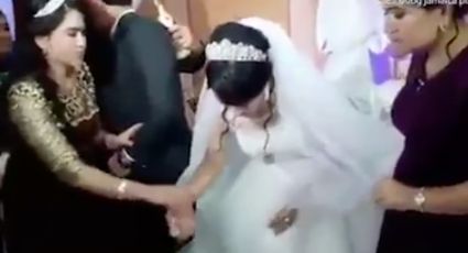 En el día de su boda esposo golpea a su novia, invitados no la defienden (VIDEO)