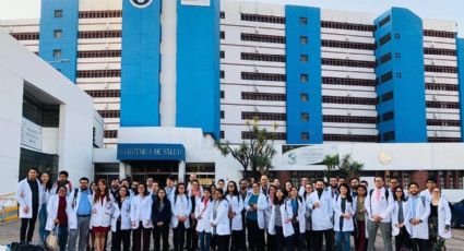 Médicos residentes del Hospital Fray Bernardino Álvarez se van a paro por falta de pago de becas