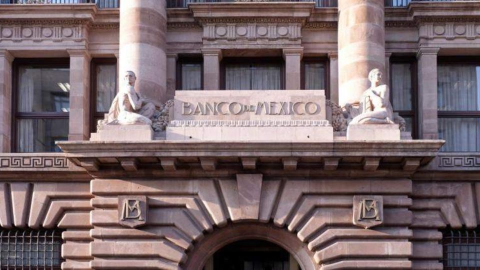 Banxico determinó bajar la tasa de interés 25 puntos base a 11 por ciento.