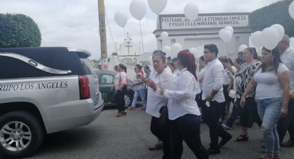Dan último adiós a periodista asesinada en Tabasco