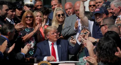 Trump ratifica ley que garantiza ayuda médica para socorristas del 11-S (VIDEO)