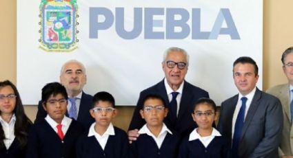 Más de 111 mil alumnos de Puebla tendrán un par de lentes gratuito
