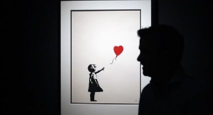 Vuelve a subasta la "Niña con globo" de Banksy, luego de que se "autodestruyera"