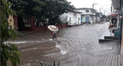 Hay inundaciones, desbordamiento de ríos y evacuados en Colima tras el paso de "Narda"