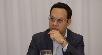 'Los senadores oficialistas se esconderán para aprobar en lo oscurito reformas perjudiciales': Clemente Castañeda