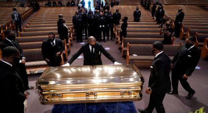 George Floyd es enterrado este martes en Houston