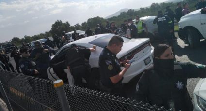 Policías de SS Mexiquense detienen a agentes de investigación por robo de armas